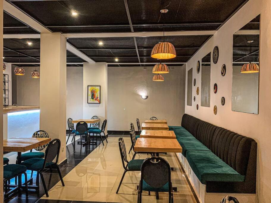 בוג'ומבורה City Center Apartments מראה חיצוני תמונה